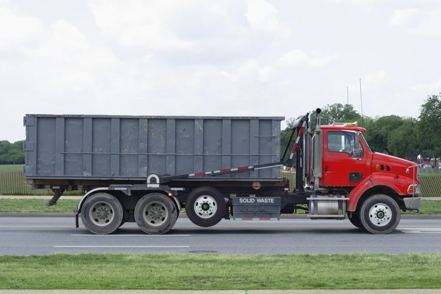 How Hauling Services Help Manage Heavy And Bulk Waste Removal in West Haven, UT